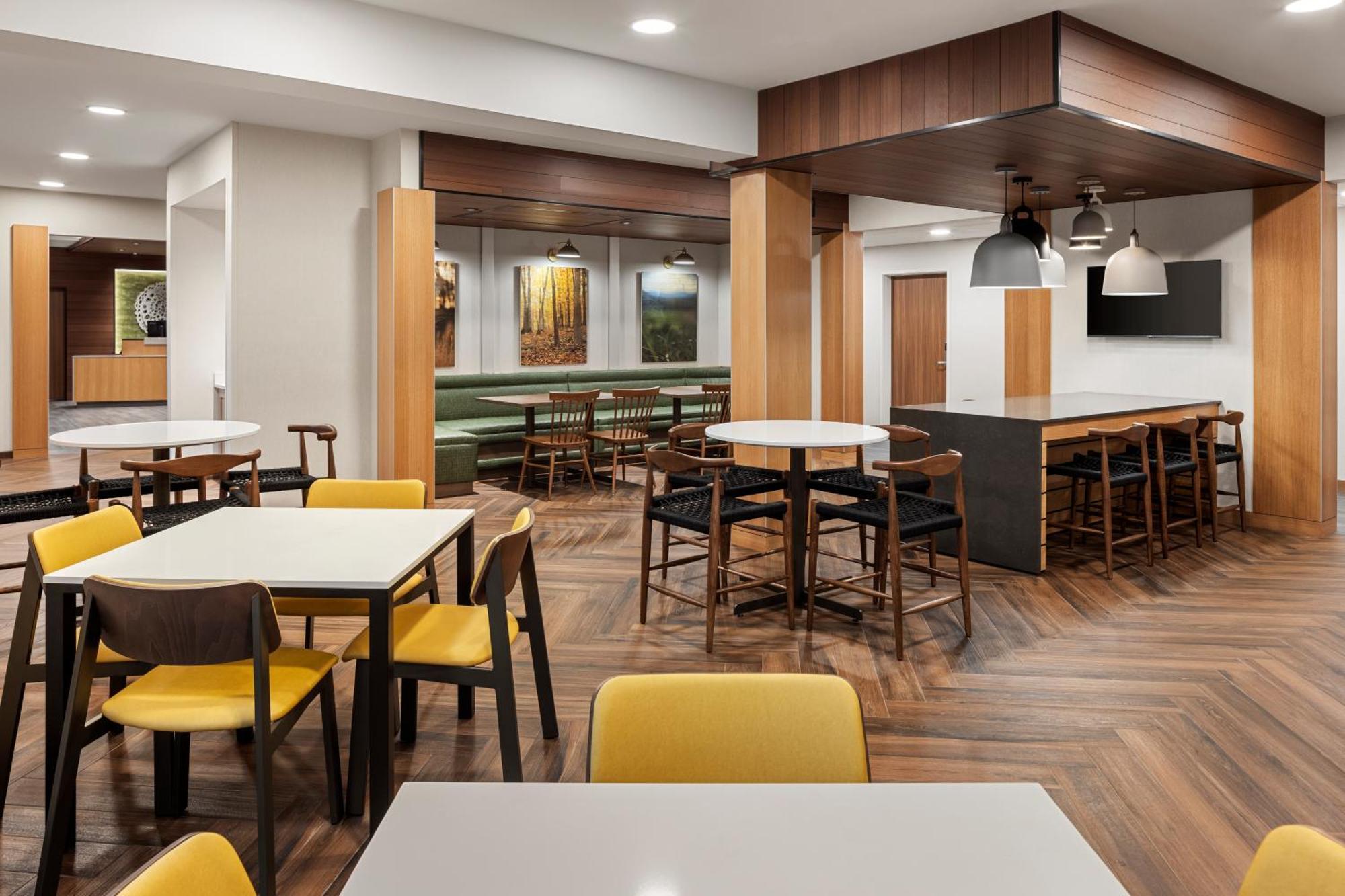 Fairfield By Marriott Inn & Suites Cedar Rapids North Zewnętrze zdjęcie